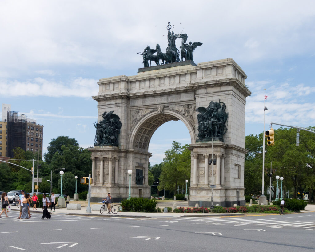 grand army plaza arch