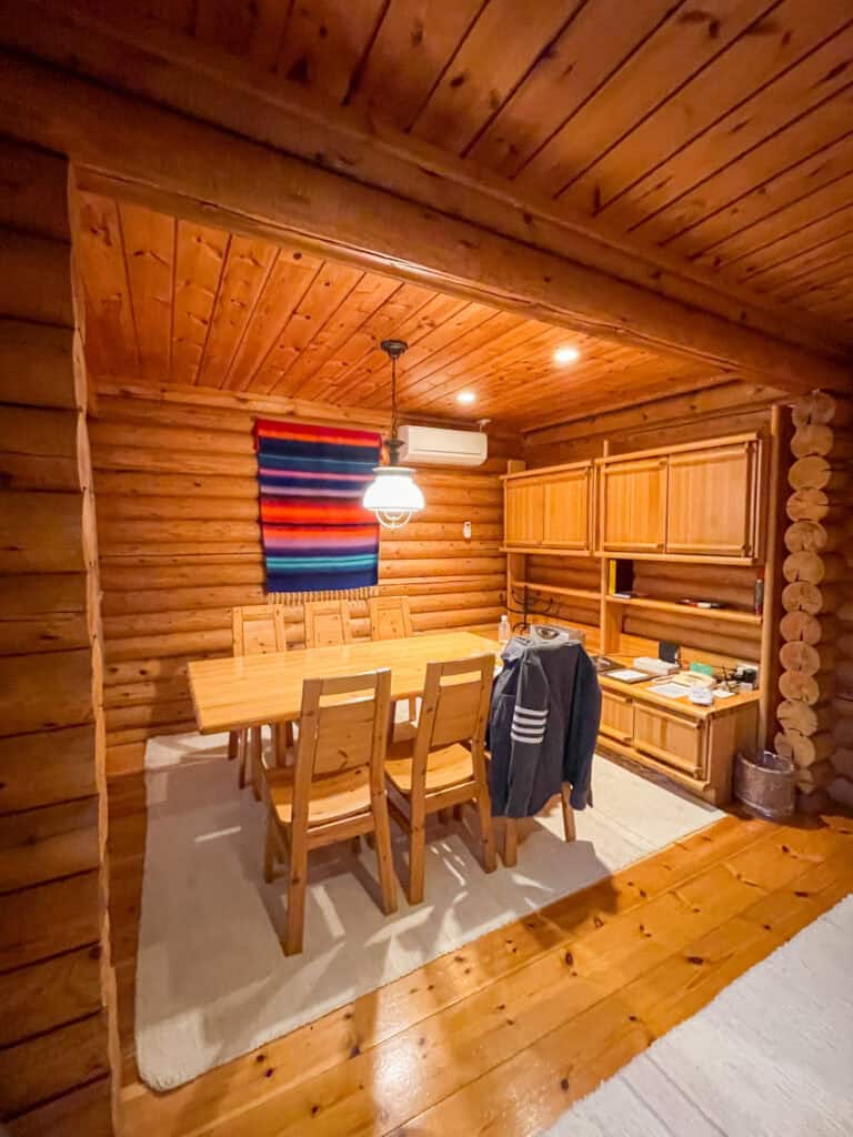 hotel nidom cabin