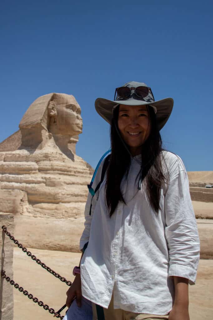 mighty sphinx great pyramids