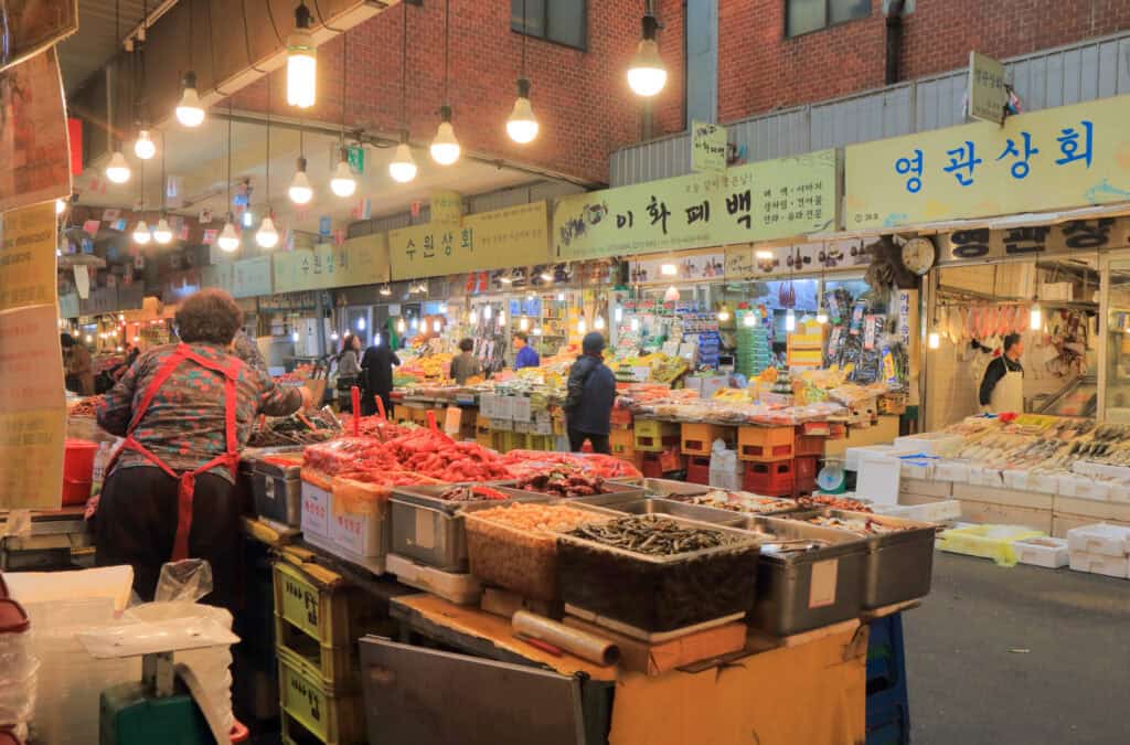 gwangjang market